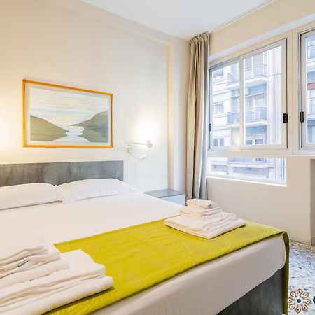 Piccinni Guesthouse By Apulia Accommodation Bari Esterno foto