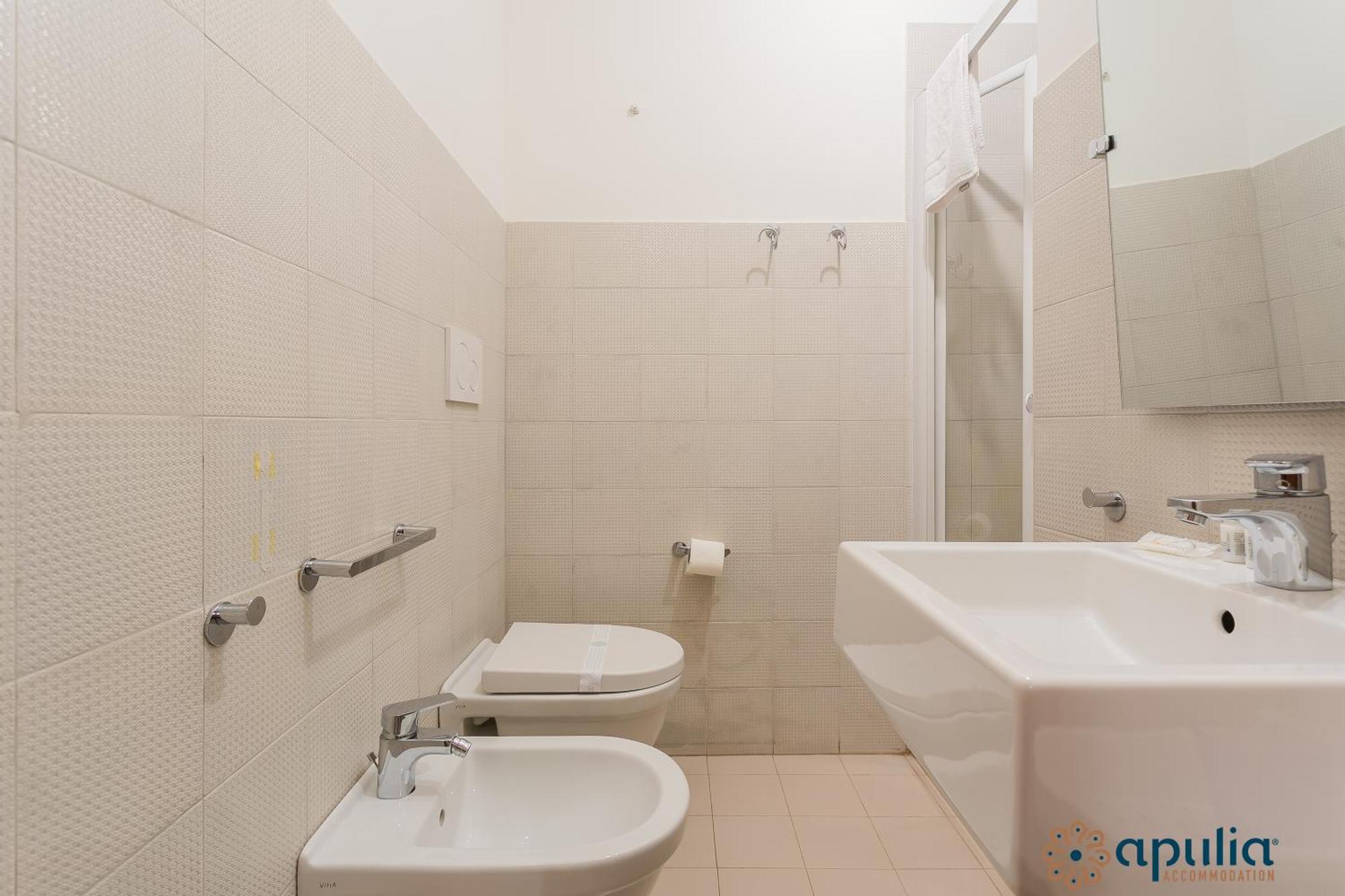 Piccinni Guesthouse By Apulia Accommodation Bari Esterno foto